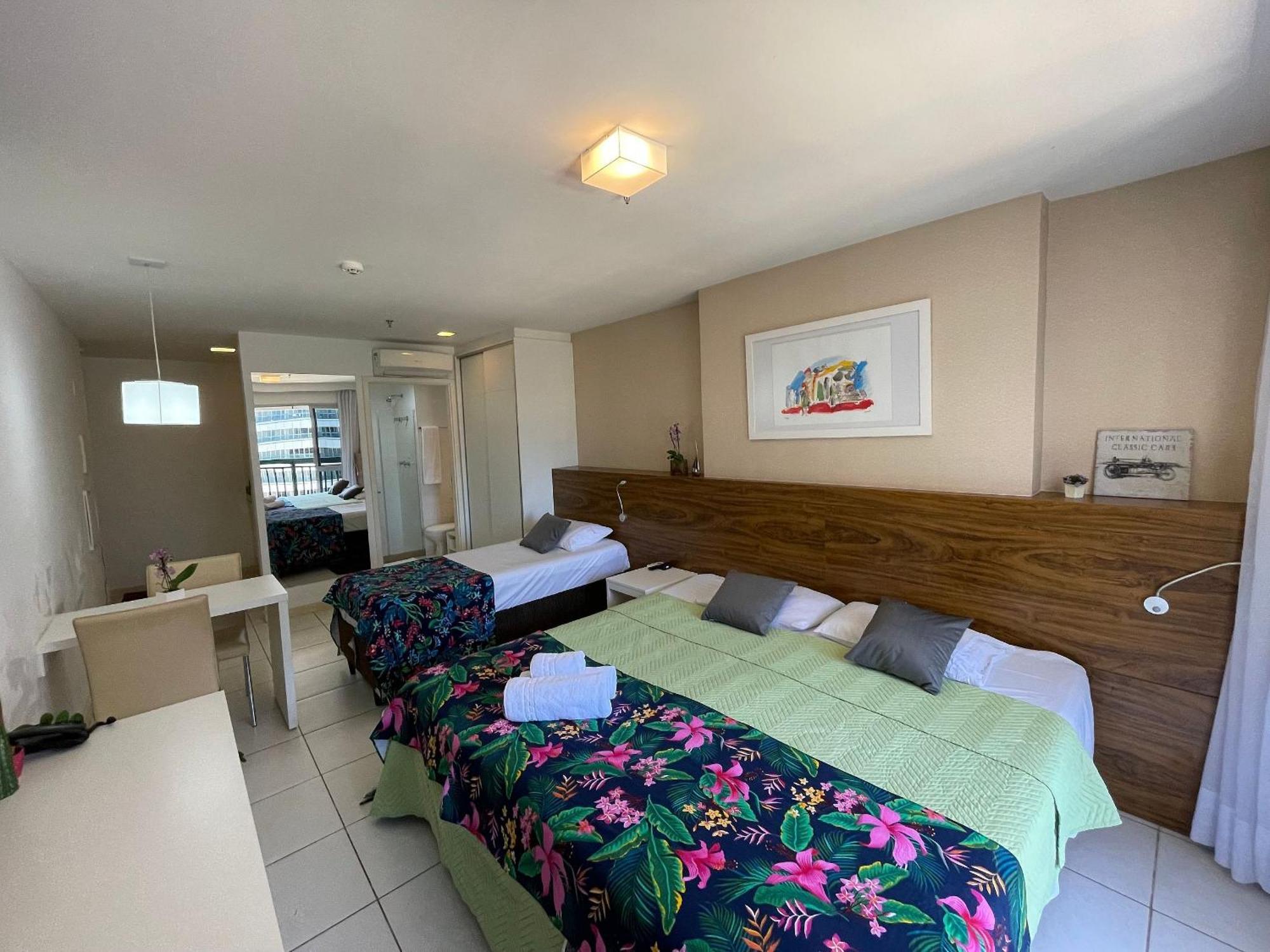 V1114 Flat Com Wi-fi Exclusivo, Academia E Piscinas * Brasília